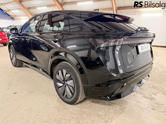 Nissan Ariya 14 of 30
