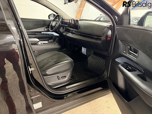 Nissan Ariya 24 of 30