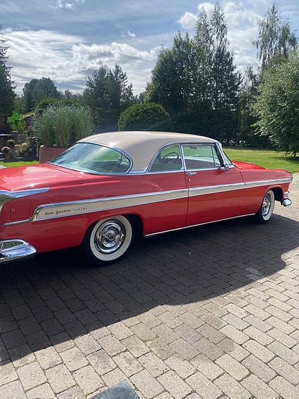 Chrysler New Yorker 13 of 21
