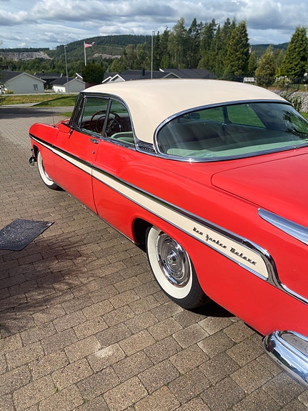 Chrysler New Yorker 11 of 21