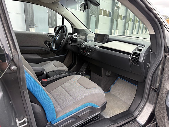 BMW i3 21 of 30