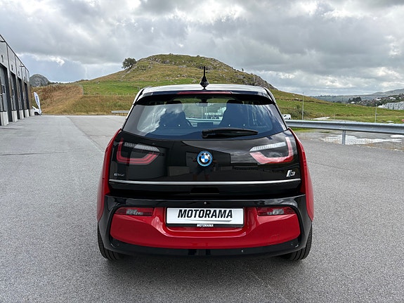 BMW i3 4 of 30