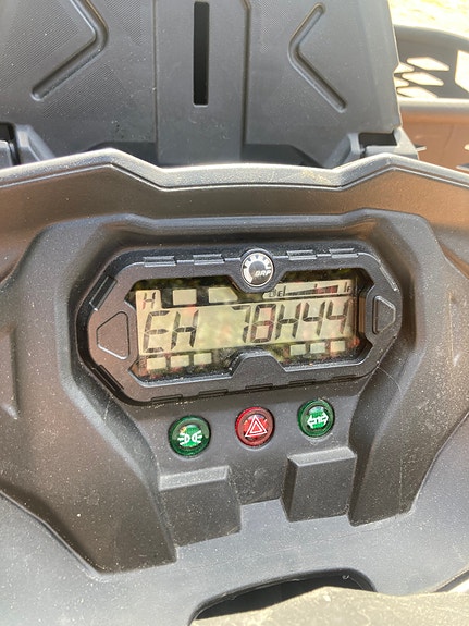 Can-Am Outlander 570R T 13 of 15