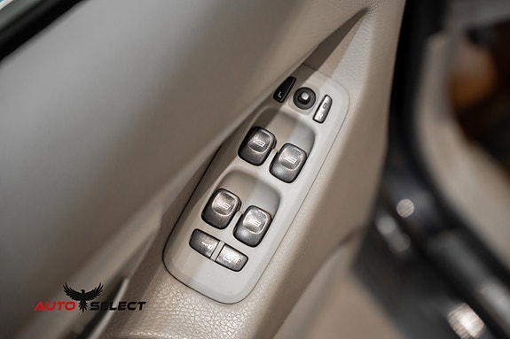 Volvo XC90 21 of 30
