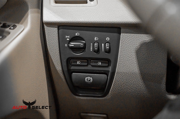 Volvo XC90 25 of 30