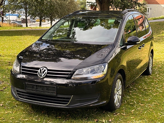 Volkswagen Sharan 2 of 16