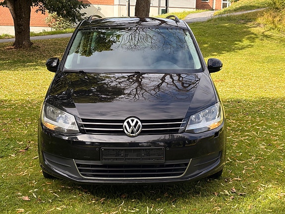 Volkswagen Sharan 3 of 16