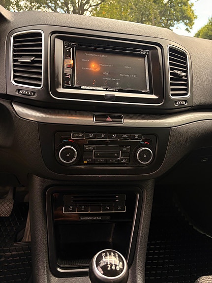 Volkswagen Sharan 15 of 16