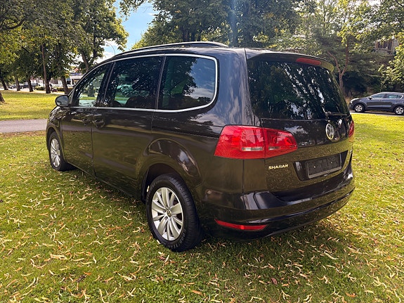 Volkswagen Sharan 9 of 16