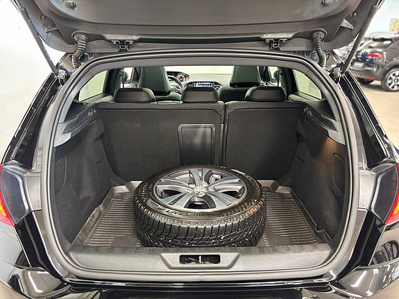 Peugeot 308 15 of 30