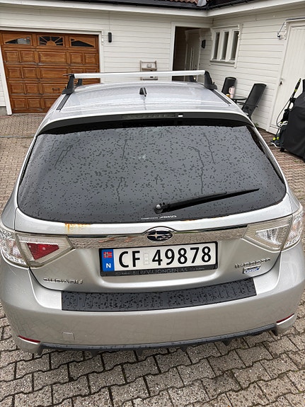 Subaru Impreza 5 of 7