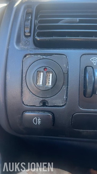 Toyota Corolla 9 of 15