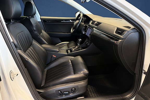 Skoda Superb 13 of 20