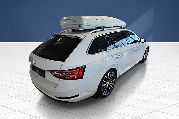 Skoda Superb 3 of 20