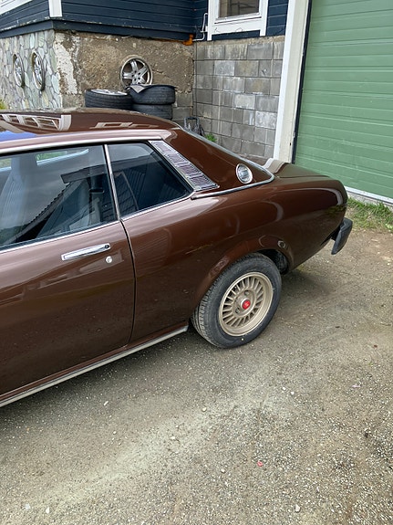 Toyota Celica 2 of 15