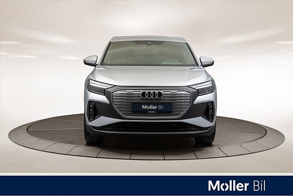 Audi Q4 e-tron 8 of 29