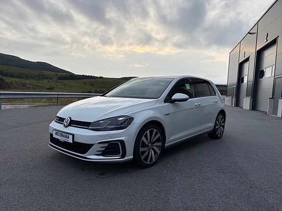 Volkswagen Golf 7 of 30
