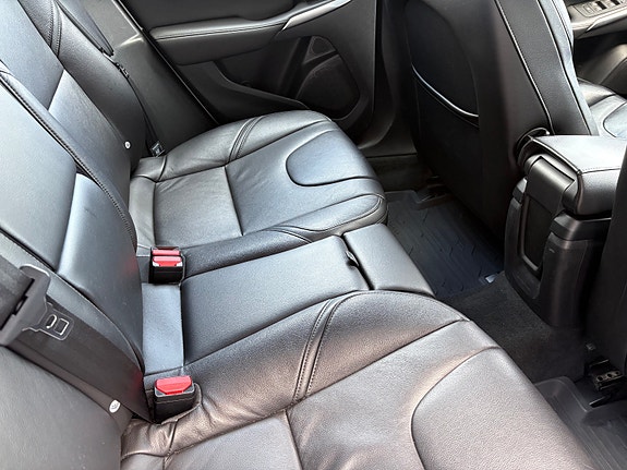 Volvo V40 20 of 30