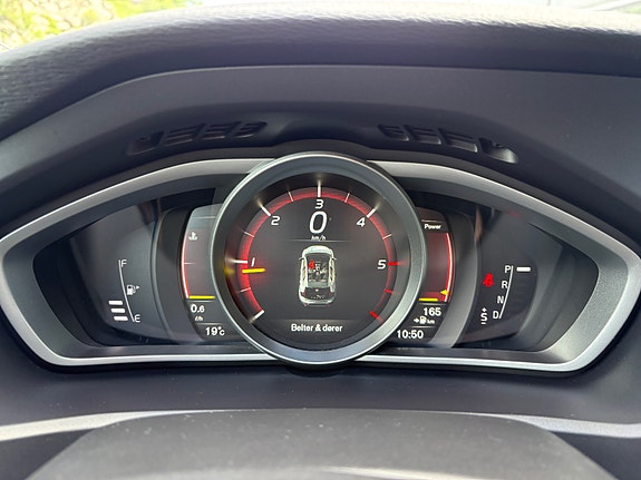 Volvo V40 29 of 30