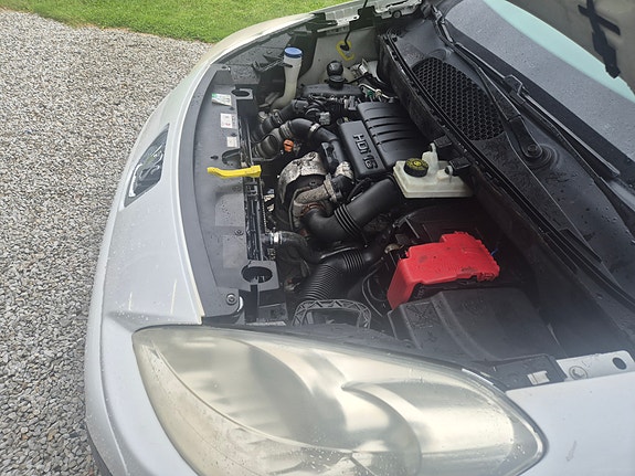 Peugeot Partner 5 of 13