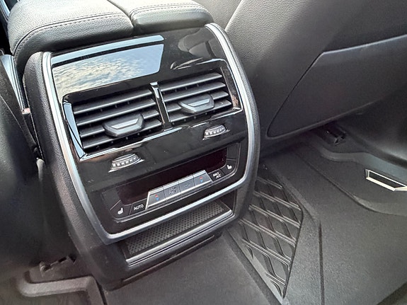 BMW X5 25 of 30