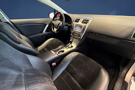 Toyota Avensis 11 of 20