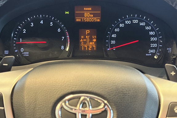 Toyota Avensis 20 of 20