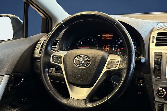 Toyota Avensis 16 of 20
