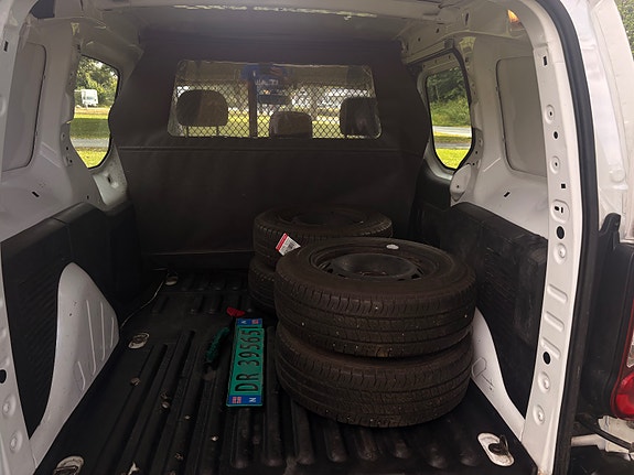 Citroen Berlingo 9 of 12