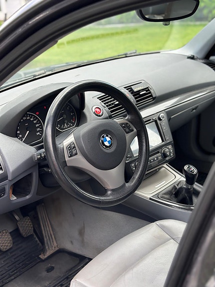 BMW 116i 12 of 15