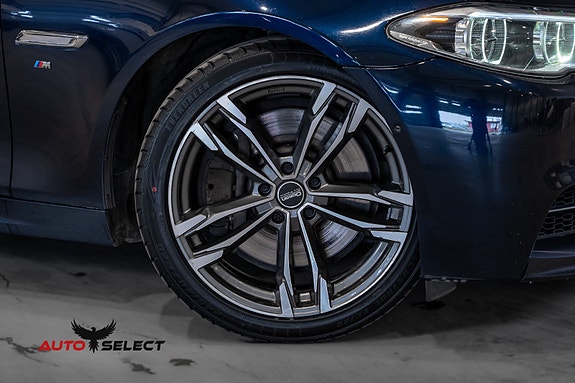 BMW M550d 3 of 30