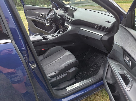 Peugeot 3008 13 of 26