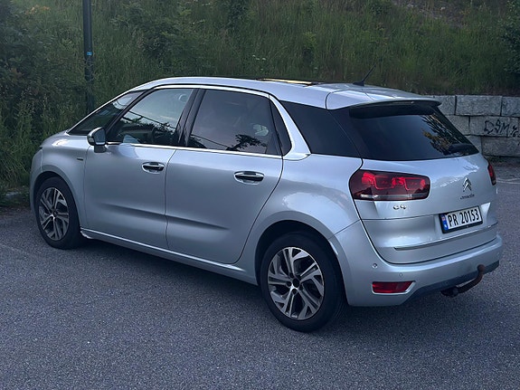 Citroen C4 Picasso 5 of 12