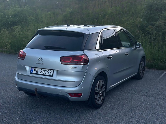 Citroen C4 Picasso 7 of 12