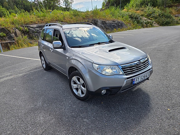 Subaru Forester 3 of 20