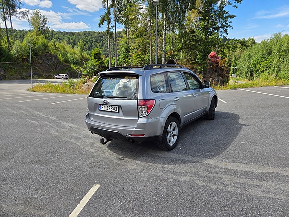 Subaru Forester 4 of 20