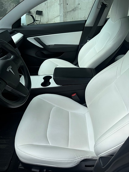 Tesla Model 3 13 of 21