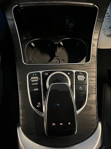 Mercedes-Benz C350 e 18 of 30