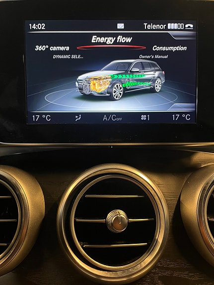 Mercedes-Benz C350 e 23 of 30