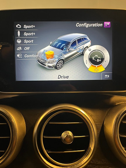 Mercedes-Benz C350 e 24 of 30
