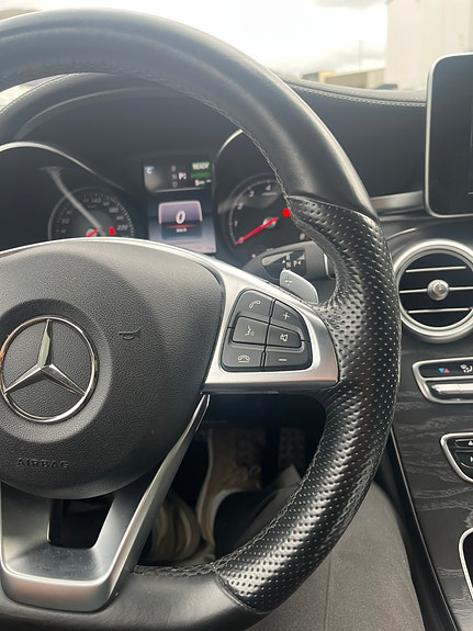 Mercedes-Benz C350 e 16 of 30