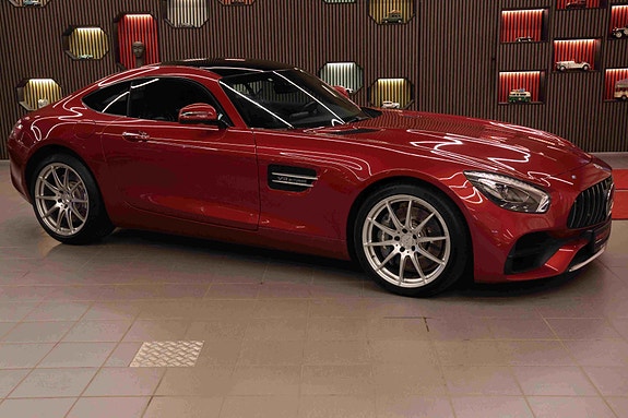 Mercedes-Benz AMG GT Coupe 3 of 30