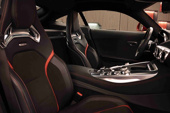 Mercedes-Benz AMG GT Coupe 17 of 30