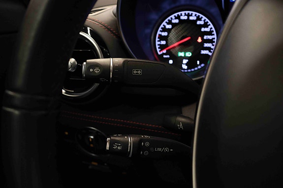 Mercedes-Benz AMG GT Coupe 23 of 30