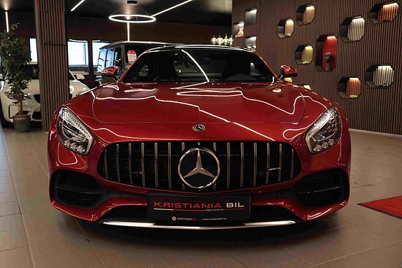 Mercedes-Benz AMG GT Coupe 5 of 30