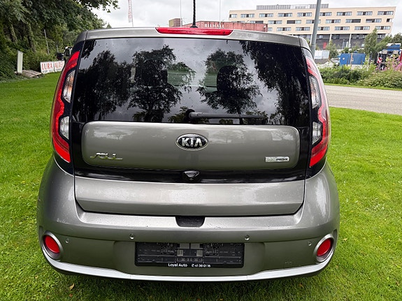 Kia Soul 8 of 21