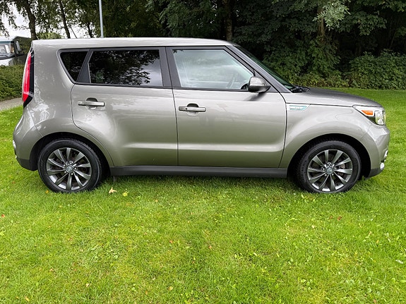 Kia Soul 4 of 21