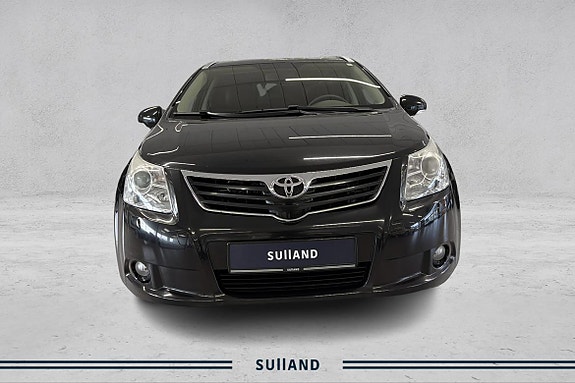Toyota Avensis 8 of 19