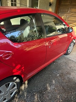 Toyota Aygo 2 of 5