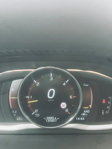 Volvo XC70 8 of 15